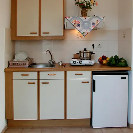 Διαμέρισμα Likio Μπατσί